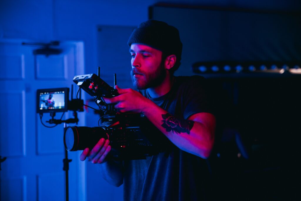 These are the camera movements that can make or break your film - Learn how to be a professional filmmaker at Breakthrough Film School.